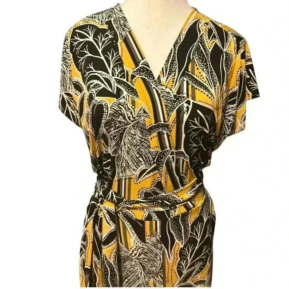 White House Black Market Tie Belt Jersey Shirt Dress Size Small - Picture 2 of 11